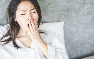Du matin au soir, épuisé sans raison ? Comprendre l’épuisement invisible.